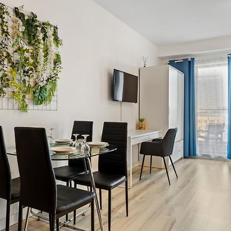 Aquarius: Upscale Flat In The Heart Of Bucharest! Leilighet Eksteriør bilde