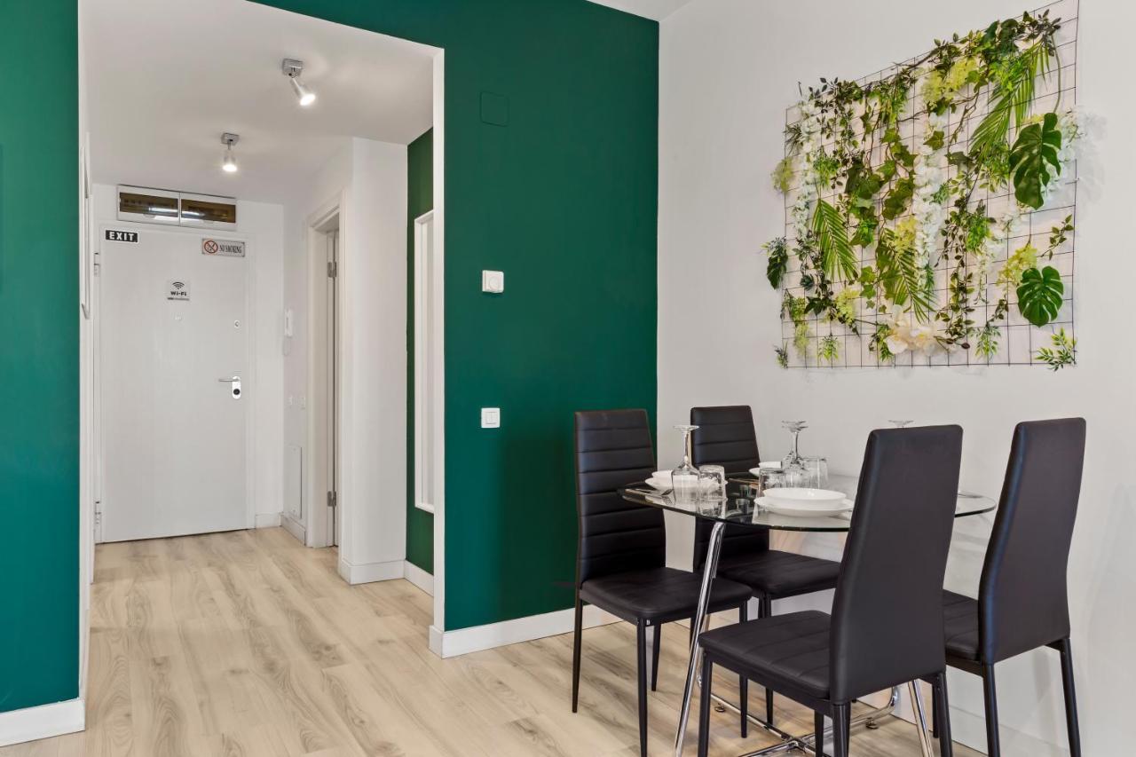 Aquarius: Upscale Flat In The Heart Of Bucharest! Leilighet Eksteriør bilde